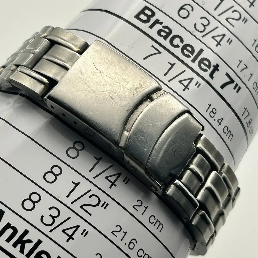 Sergio Valente Silver-tone Stainless Steel with Day Display Watch New Battery